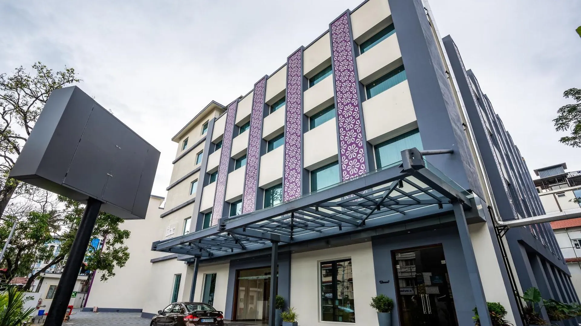 Lilac Hotel Guruvayur