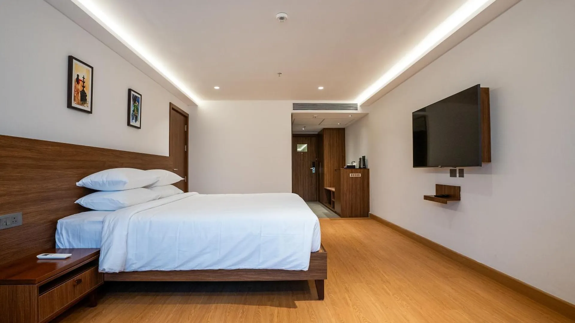 Lilac Hotel Guruvayur